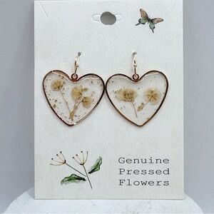 NEW Queen Anne’s Lace pressed flower resin heart earrings spring boho cottage